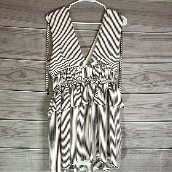 LINE And Dot Stripe llayda Mini Dress - Picture 8 of 12